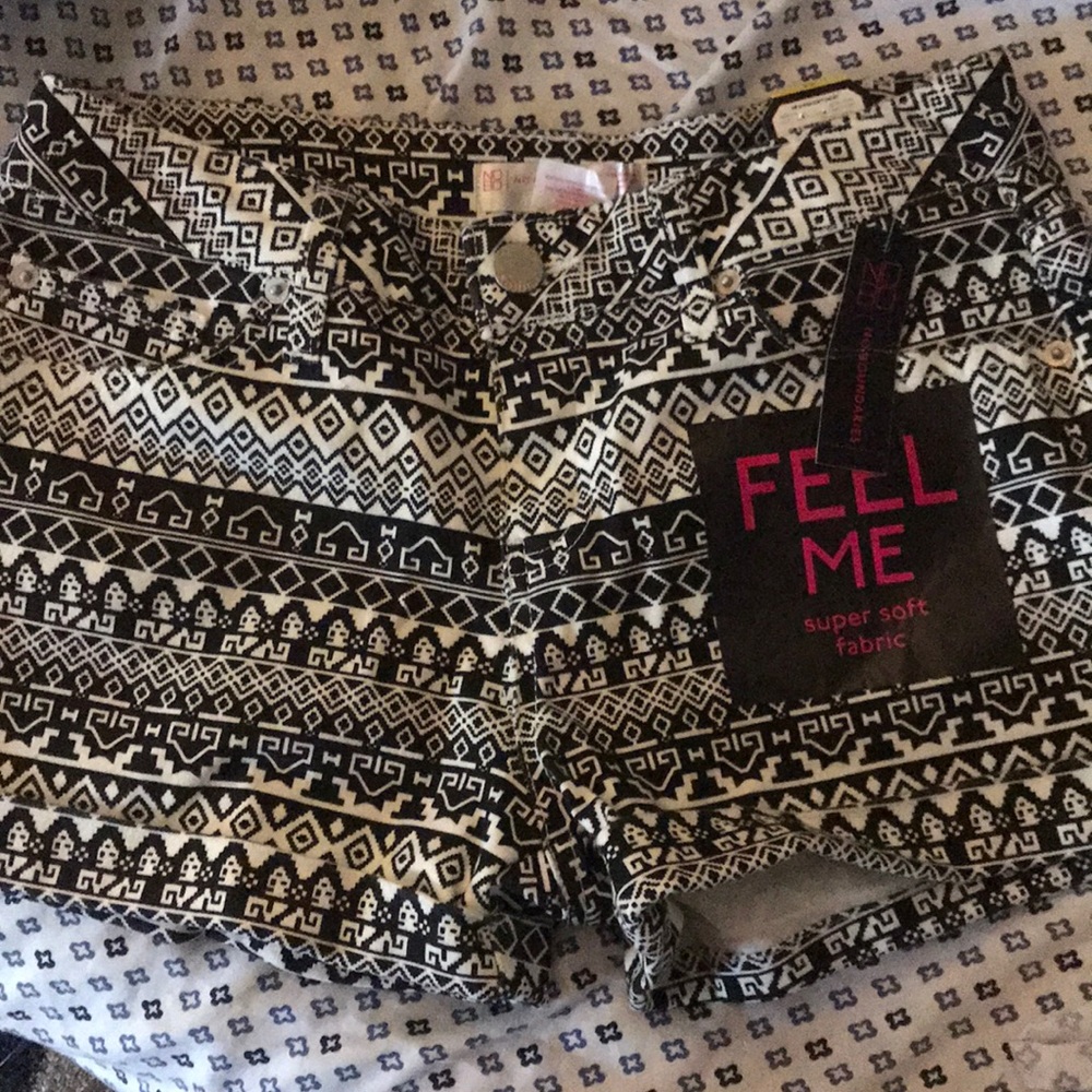 pattern shorts